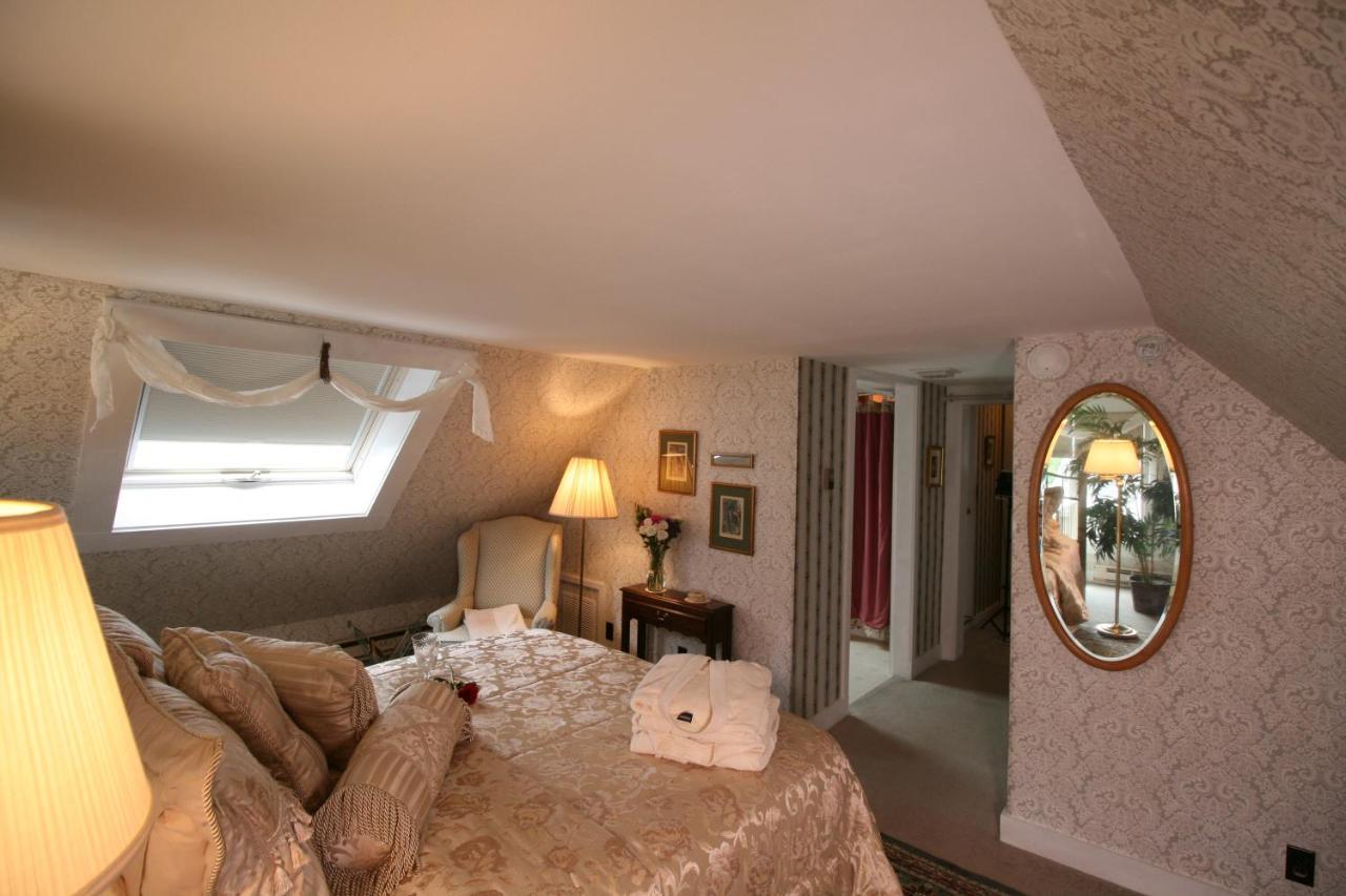 The Governor'S Inn Ludlow Room photo