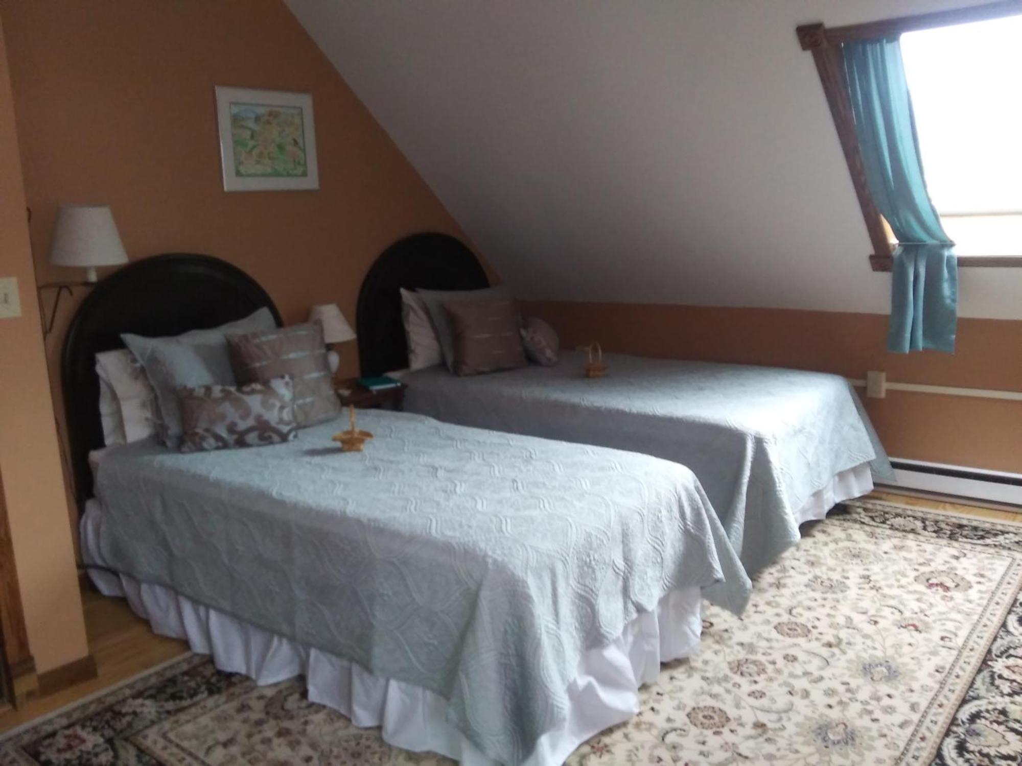 The Governor'S Inn Ludlow Room photo