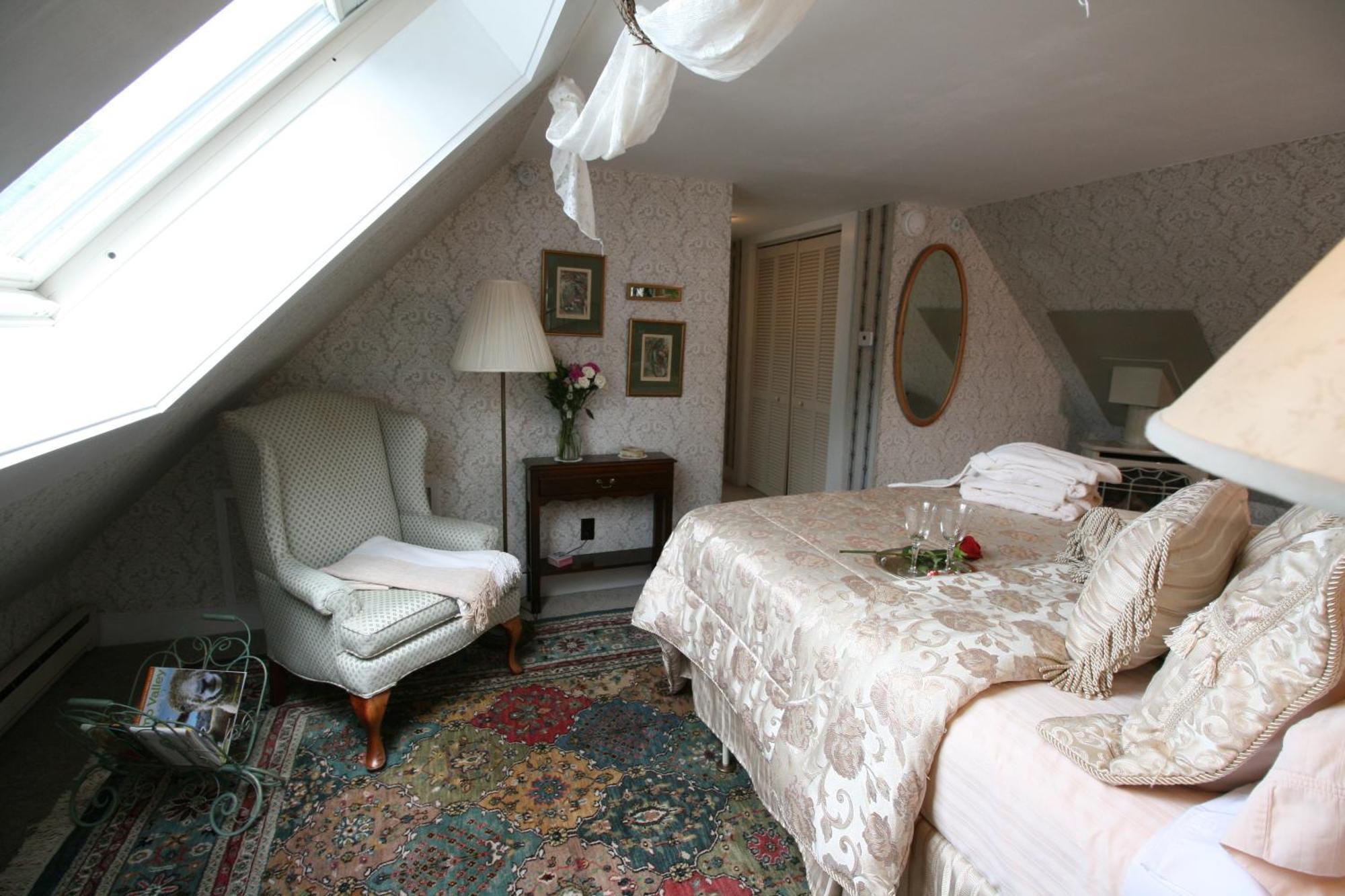 The Governor'S Inn Ludlow Room photo